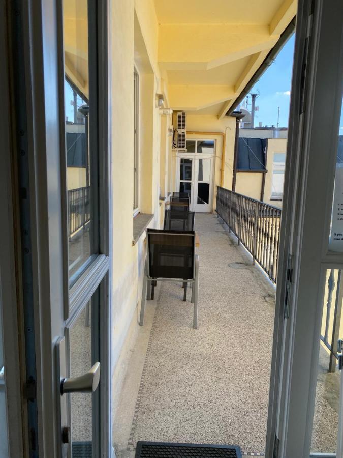 Apartman Kaiser Πράγα Εξωτερικό φωτογραφία